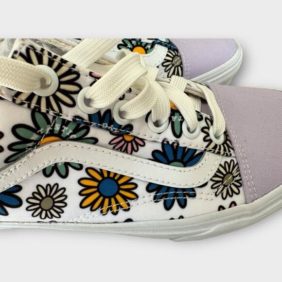 Vans Off The Wall Low Top Sneakers in White/Purple Floral Print, Size 7 - Picture 12 of 12